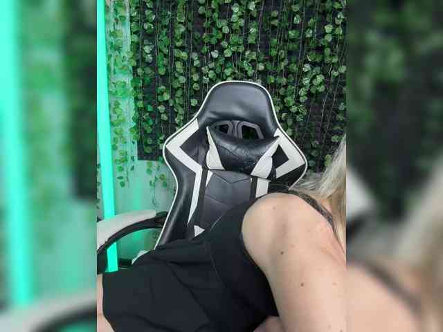 Eva_Kit webcam