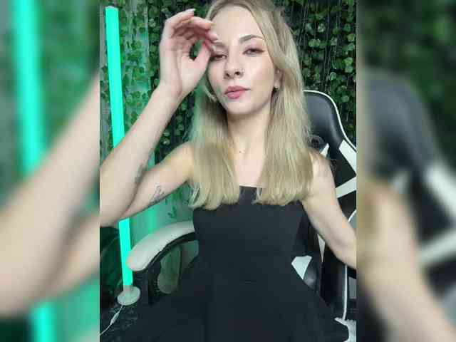 Korol-Eva Sex Cam Show