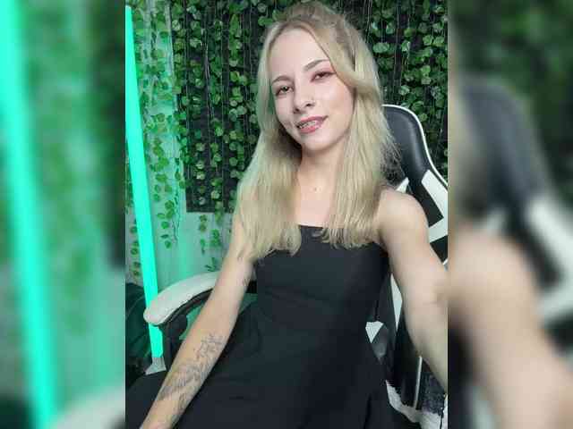 Korol-Eva Sex Cam Show
