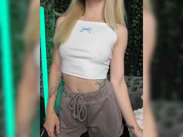 Korol-Eva Sex Cam Show