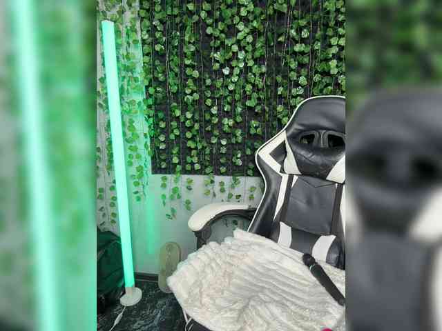 Korol-Eva Sex Cam Show