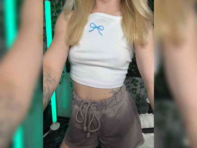 Korol-Eva Sex Cam Show