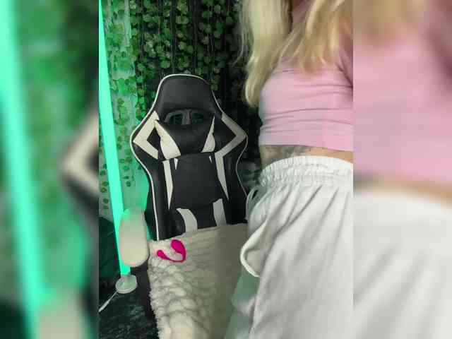 Eva_Kit webcam