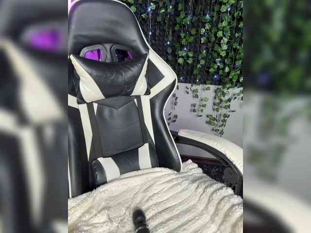 Eva_Kit webcam