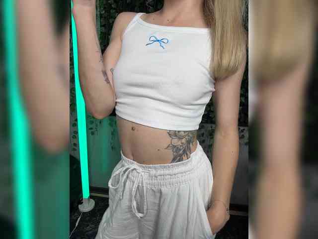 Eva_Kit webcam