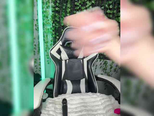 Korol-Eva Sex Cam Show