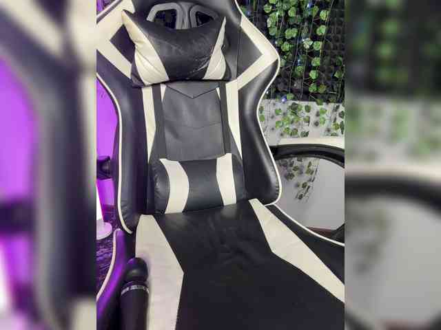 Eva_Kit webcam