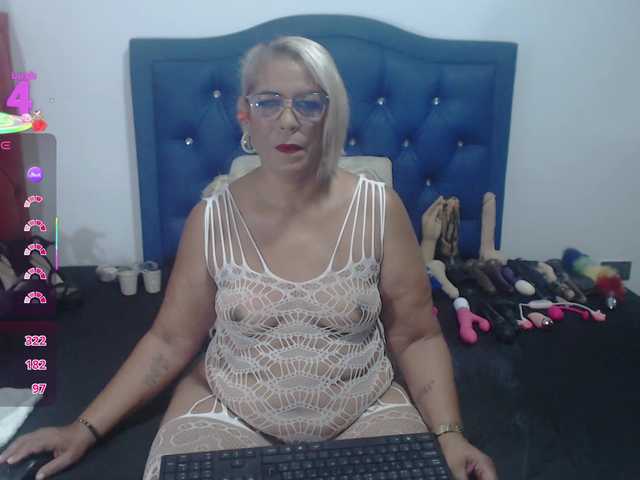 Lili-hung1 live cam on BongaCams