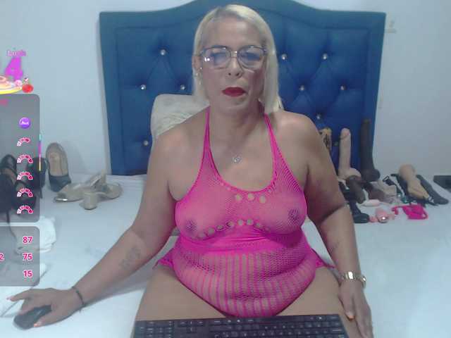 Lili-hung1 live cam on BongaCams