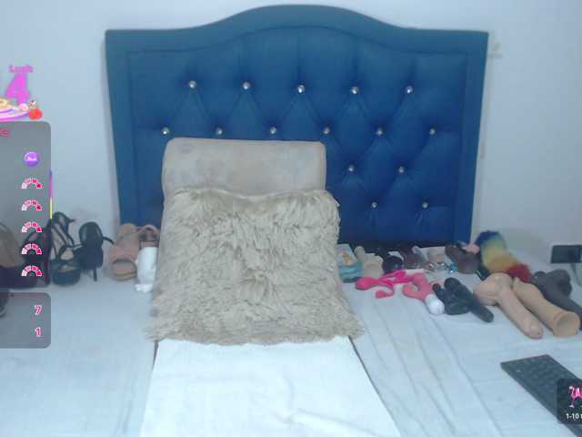 Lili-hung1 live cam on BongaCams