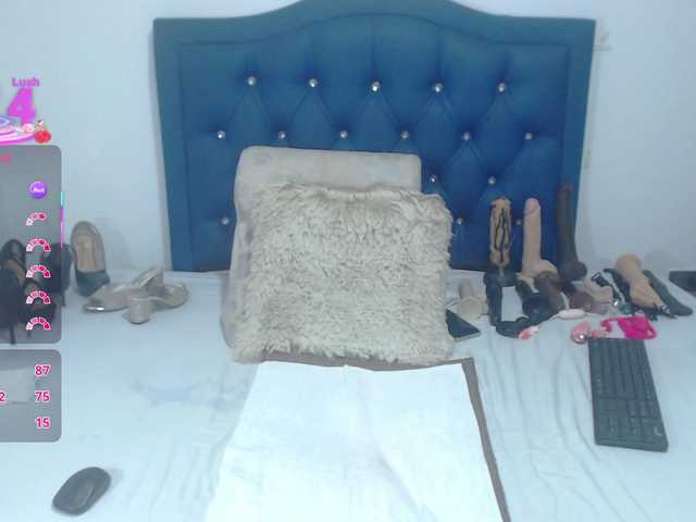 Lili-hung1 live cam on BongaCams