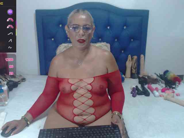 Lili-hung1 webcam