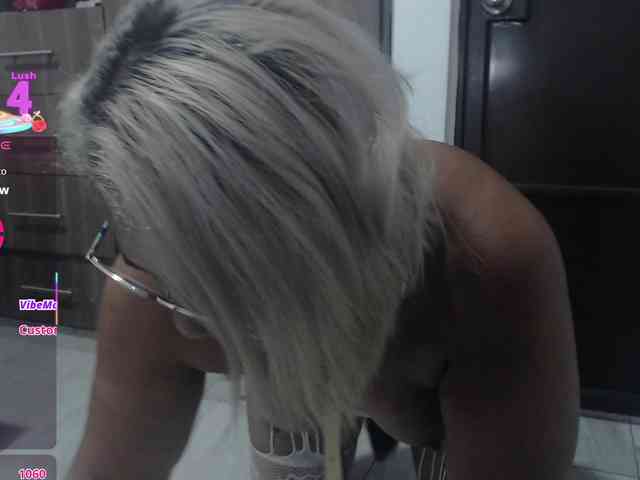 Lili-hung1 webcam
