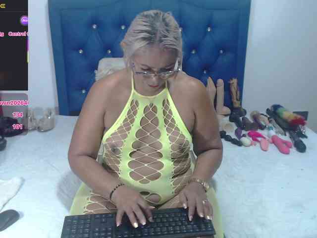 Lili-hung1 webcam