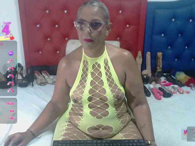 Lili-hung1 webcam