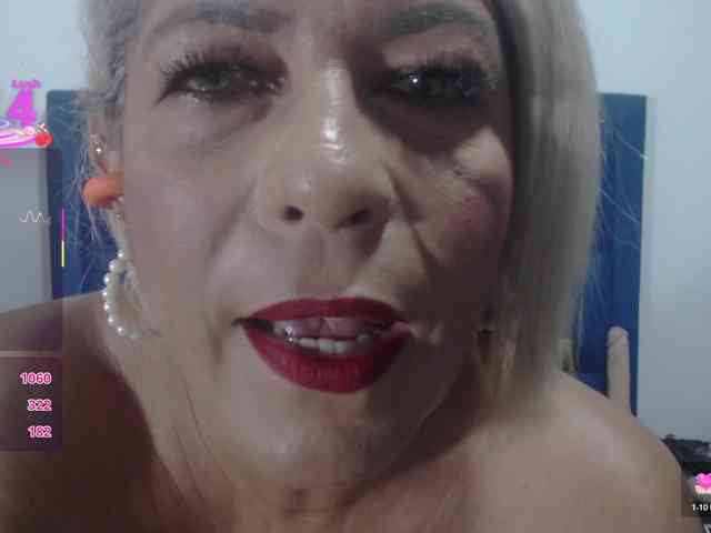 Lili-hung1 webcam