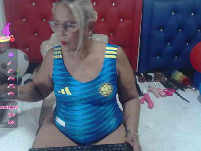 Lili-hung1 webcam