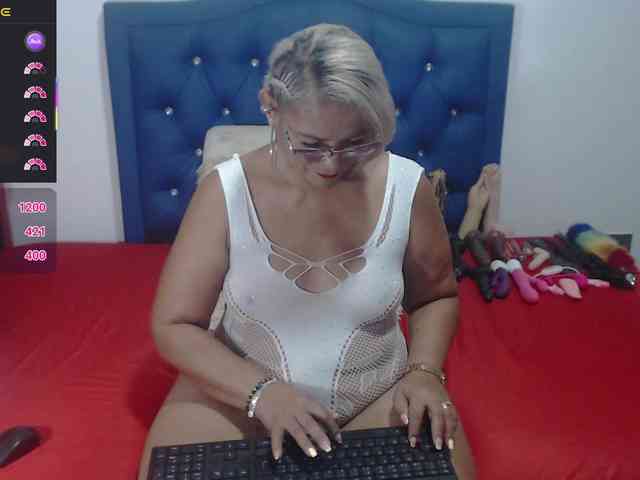 Lili-hung1 webcam