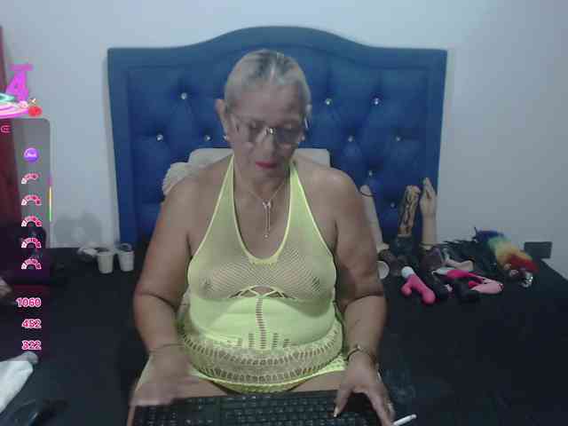 Lili-hung1 webcam