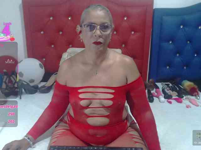 Lili-hung1