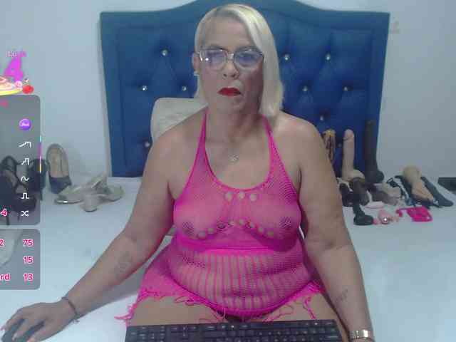 Lili-hung1 webcam