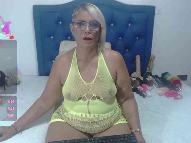 Lili-hung1 webcam