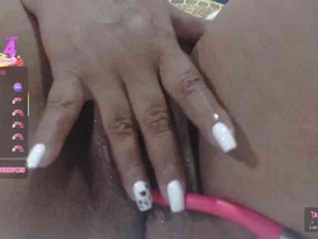 Lili-hung1 webcam