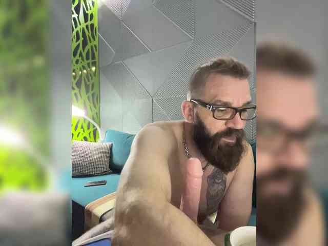 SexSparrow Sex Cam Show