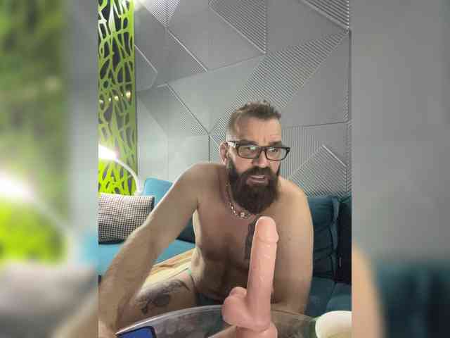 SexSparrow Sex Cam Show