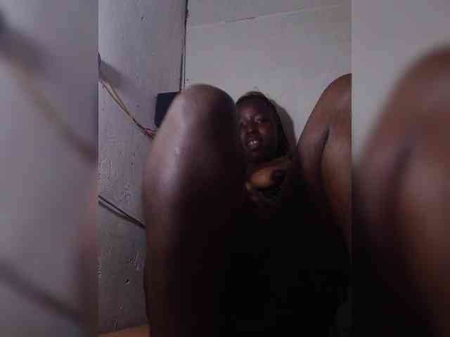 sexy-buttress webcam