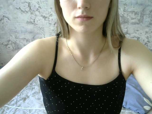 Affectionate-Fairy's BongaCams show and profile