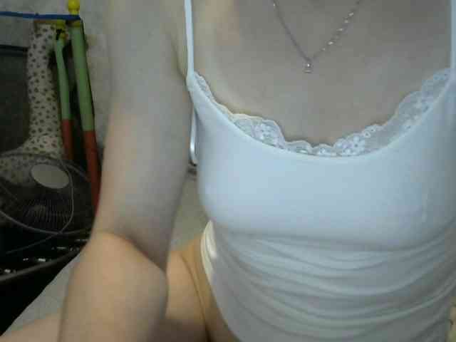 Affectionate-Fairy webcam