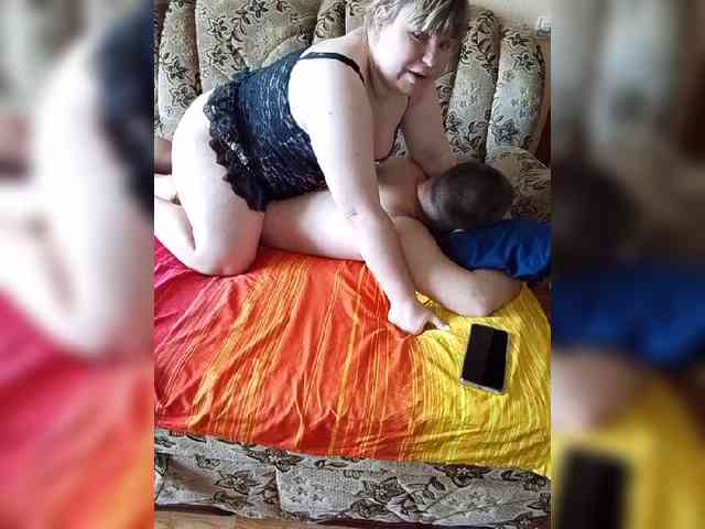 HappyTwosome webcam