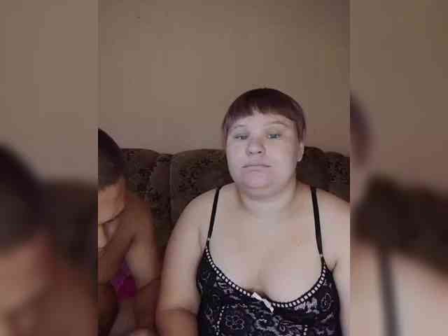 HappyTwosome webcam