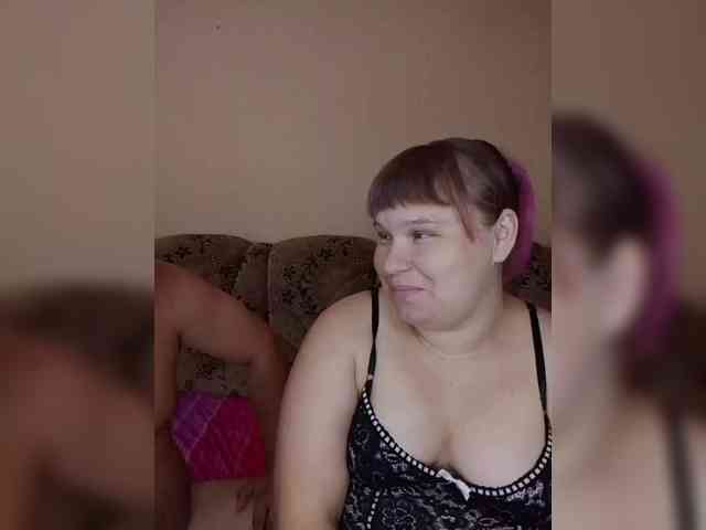HappyTwosome webcam