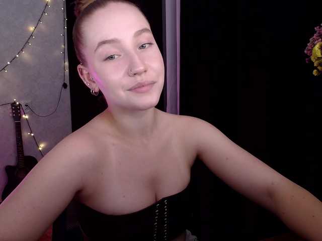 SindiWatson live cam on BongaCams