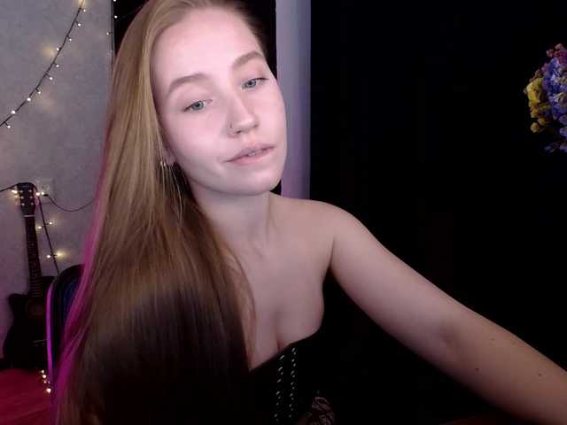 SindiWatson live cam preview