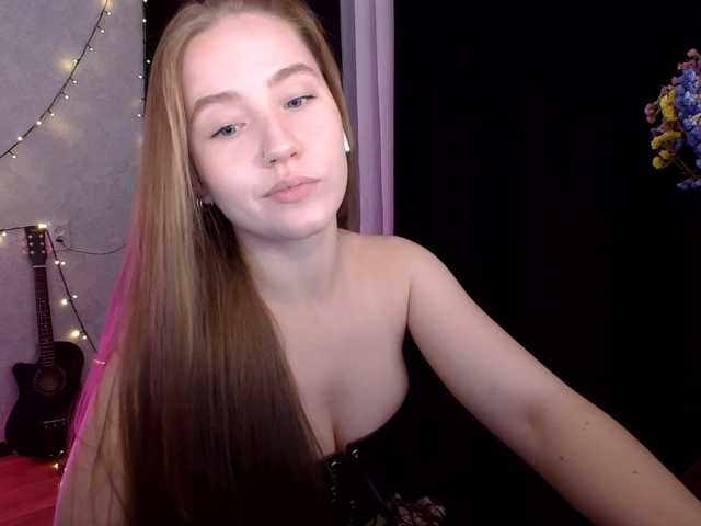 SindiWatson live cam preview