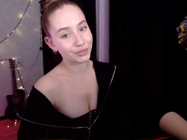 SindiWatson live cam on BongaCams