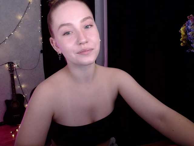 SindiWatson live cam preview