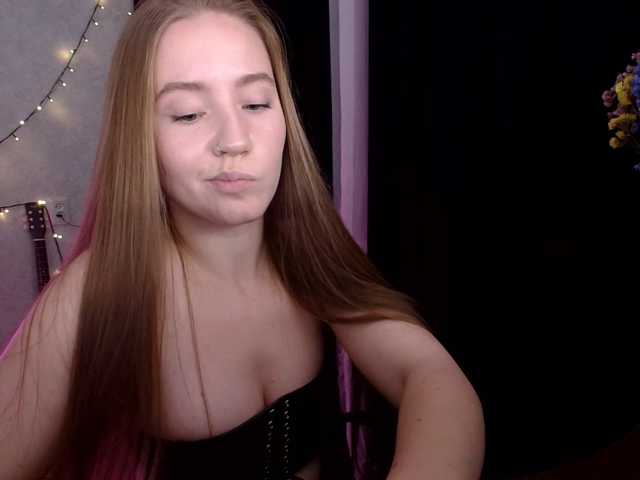 SindiWatson live cam on BongaCams