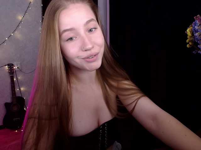 SindiWatson live cam preview