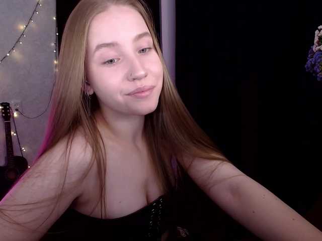 sindiwatson live sex show