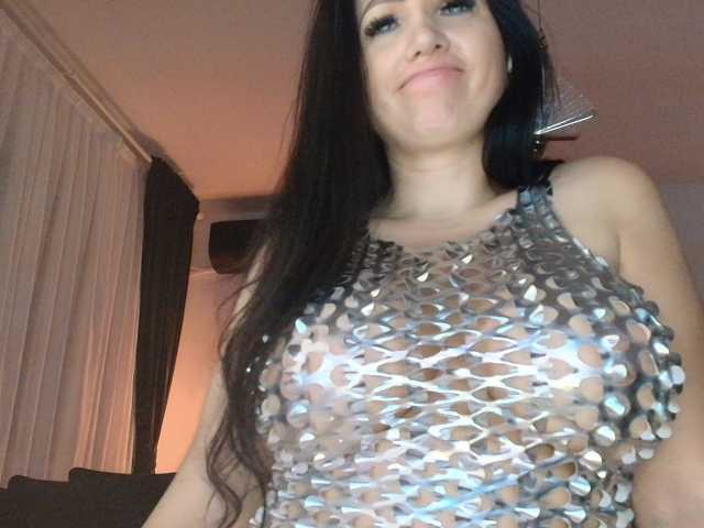 Asyia live cam preview
