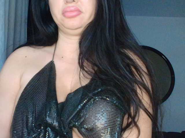 Asyia live cam on BongaCams