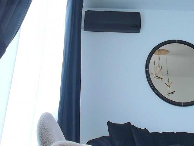 Asyia's BongaCams show and profile