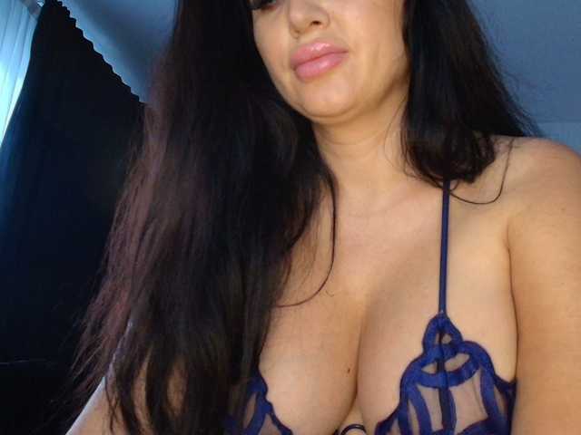 Asyia live cam on BongaCams