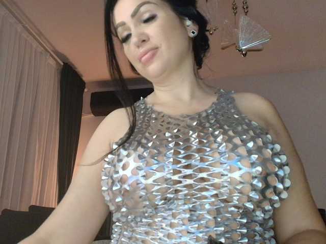 Asyia live cam preview