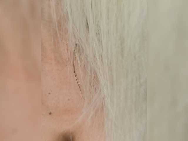 Pussechka live webcam show