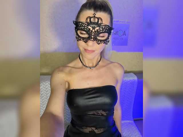 Pussechka live cam on BongaCams